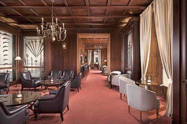 Castillo Hotel Son Vida, a Luxury Collection Hotel, Mallorca - Bar Armas