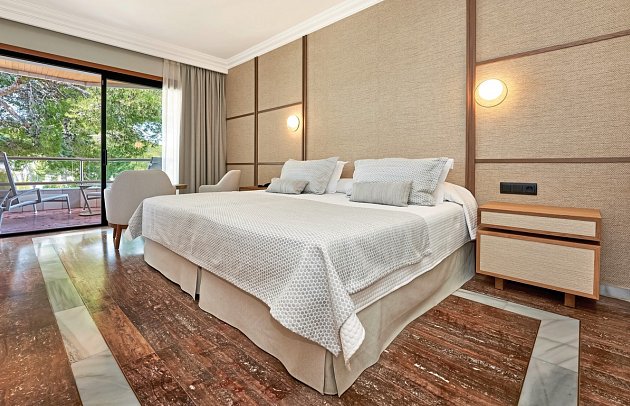 Serrano Palace - Wohnbeispiel Doppelzimmer Royal (Zimmercodierungen DB2, D2P & D2M)