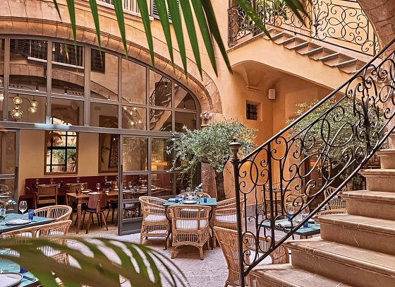 Puro Grand Hotel