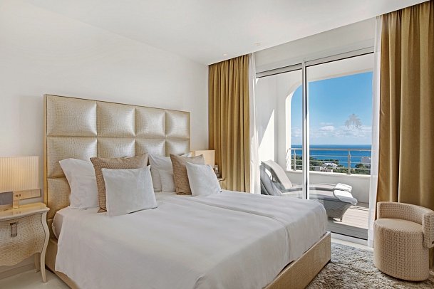 Portals Hills Boutique Hotel - FENDI Penthouse Suite