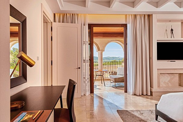 Cap Vermell Grand Hotel - Grand Suite View