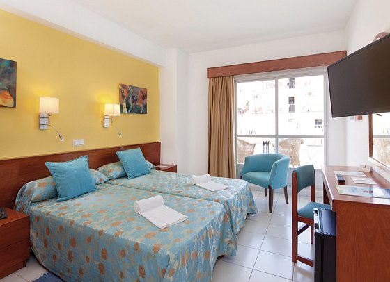 JS Miramar - Wohnbeispiel Doppelzimmer seitl. Meerblick (Zimmercodierungen DBN & DCN)