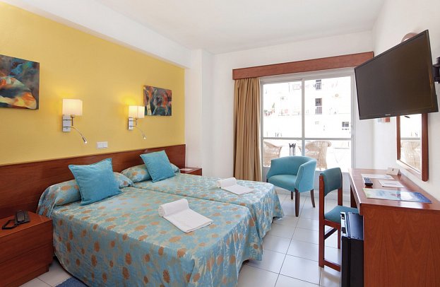 JS Miramar - Wohnbeispiel Doppelzimmer seitl. Meerblick (Zimmercodierungen DBN & DCN)