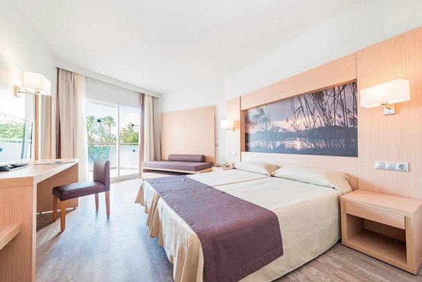 Eix Lagotel Holiday Resort - Wohnbeispiel Doppelzimmer (Zimmercodierungen DB1 & DB2)