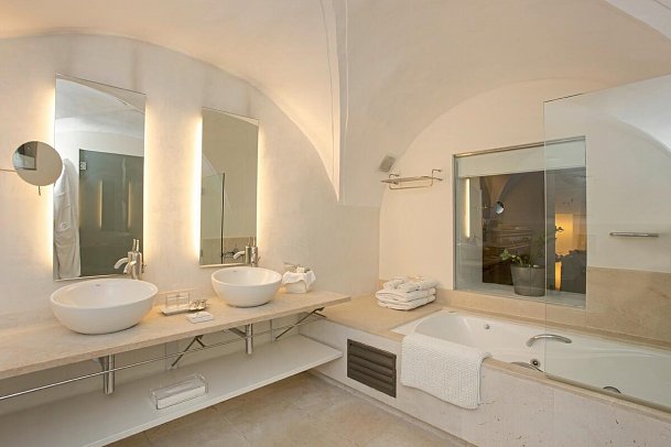 Convent de la Missió Grand Luxury Boutique adults-only - Beispiel Bad (Zimmercodierung WM1)