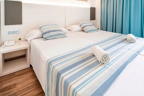 Amic Horizonte - Wohnbeispiel Doppelzimmer Meerblick (Zimmercodierung DBM)