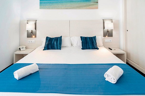 Amic Horizonte - Wohnbeispiel Doppelzimmer Superior Meerblick (Zimmercodierung DSM)