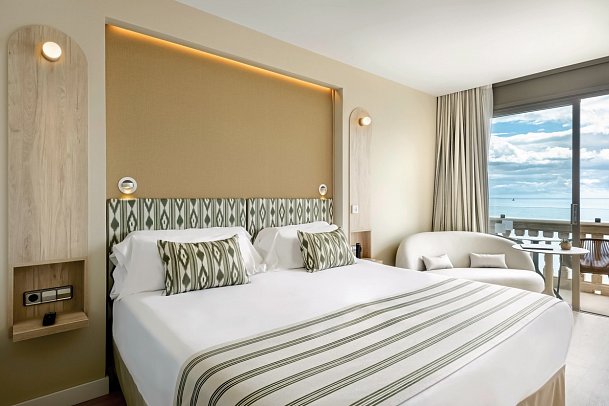 Barceló Illetas Albatros - Wohnbeispiel Doppelzimmer Superior Meerblick (Zimmercodierung DSM)