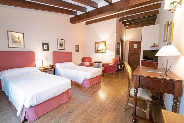 Rural S'Olivaret - Wohnbeispiel Doppelzimmer Superior (Zimmercodierung DS1)