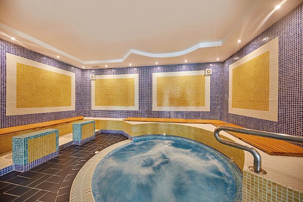 Pula Suites Boutique Resort