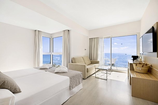 CM Playa del Moro - Wohnbeispiel Juniorsuite Meerblick (Zimmercodierung JBM)