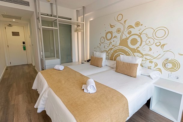 BQ Cala Ratjada - Wohnbeispiel Doppelzimmer ohne Balkon (Zimmercodierung DB2)