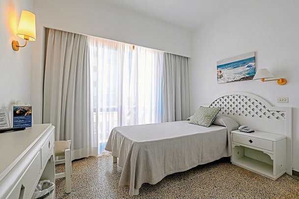 Pinos Playa - Wohnbeispiel Einzelzimmer (Zimmercodierung EB1)