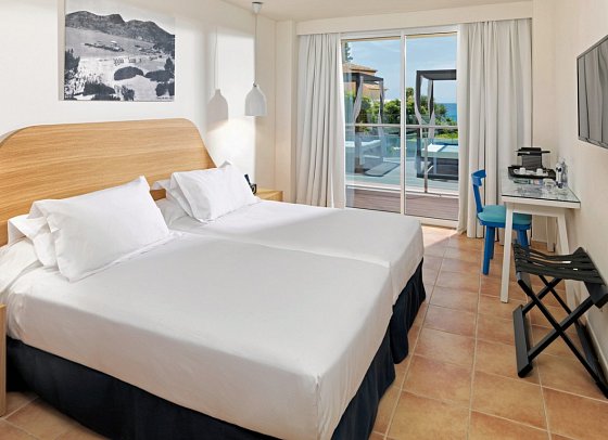 H10 Blue Mar - Wohnbeispiel Doppelzimmer Meerblick Chill-Out (Zimmercodierung D2M)