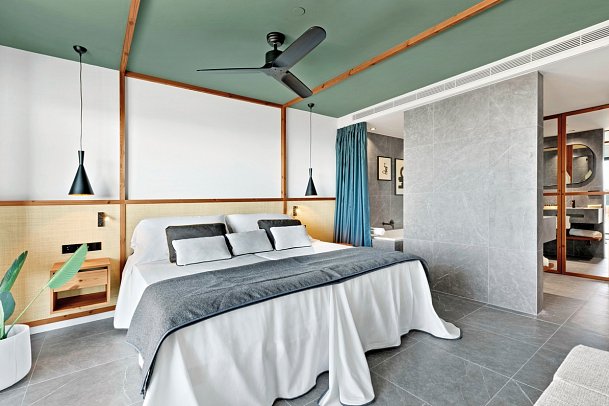 Aubamar Palma Resort - Wohnbeispiel Suite Pool - und Meerblick (Zimmercodierung WBM)