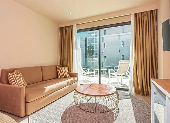 Aubamar Palma Resort - Wohnbeispiel Juniorsuite Poolblick (Zimmercodierung JBP)