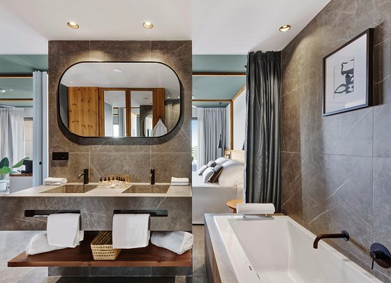 Aubamar Palma Resort - Wohnbeispiel Suite Pool - und Meerblick (Zimmercodierung WBM)