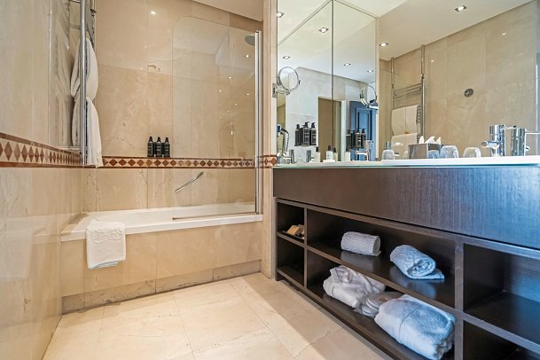 GPRO Valparaíso Palace & Spa - Beispiel Bad (Zimmercodierung DBL)