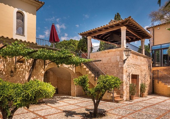 Son Julia Country House