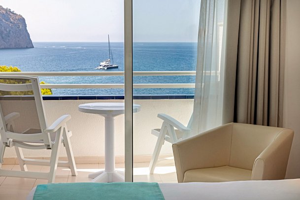 Alua Gran Camp de Mar - Wohnbeispiel Doppelzimmer Superior frontaler Meerblick My Favourite Club (Zimmercodierung DS1)