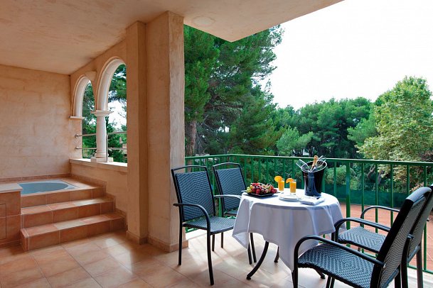 Lago Garden & Spa - Beispiel Terrasse (Zimmercodierungen WB2 & WB1)