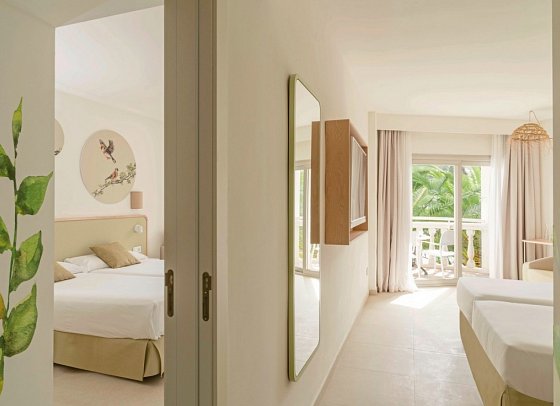 Iberostar Selection Albufera Playa - Wohnbeispiel Doppelzimmer Premium mit Verbindungstür (Zimmercodierungen DV1 & DV2)