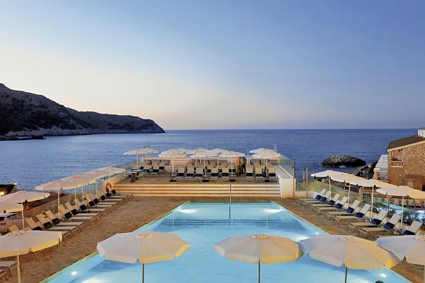 Mar Azul PurEstil & Spa