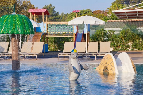 BG Tonga Tower Design Hotel & Suites