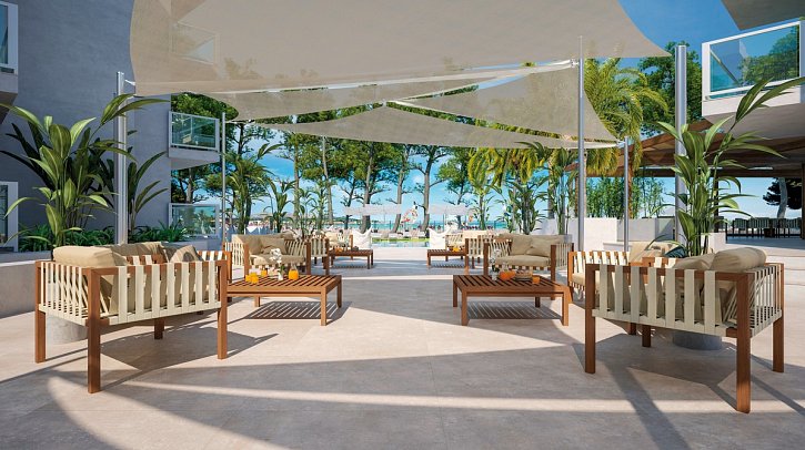 Sofia Alcudia Beach