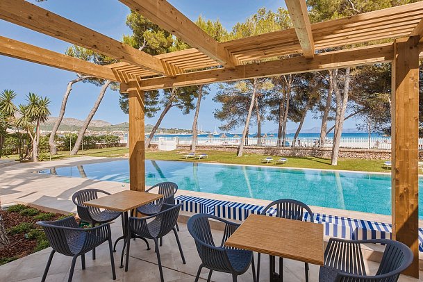 Sofia Alcudia Beach