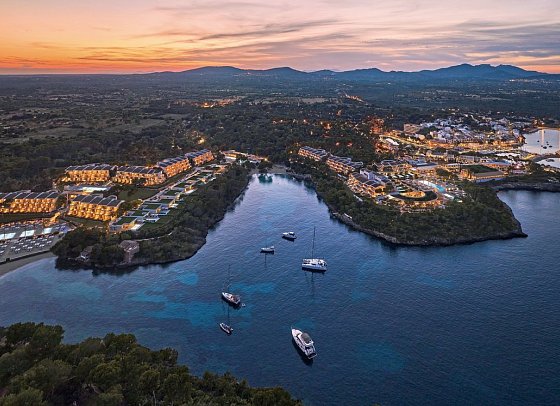 IKOS Porto Petro