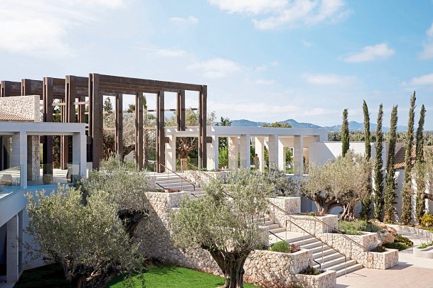 IKOS Porto Petro