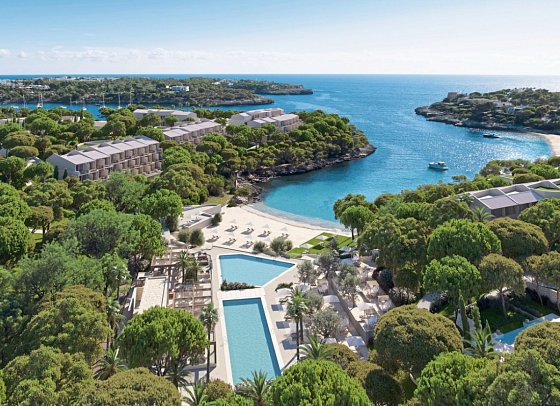 IKOS Porto Petro