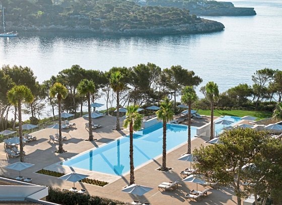 IKOS Porto Petro