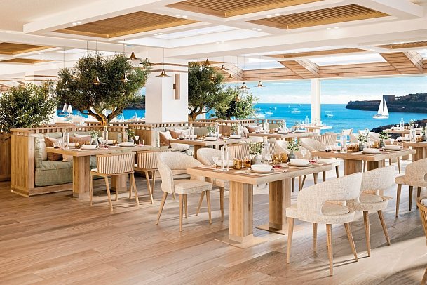 IKOS Porto Petro