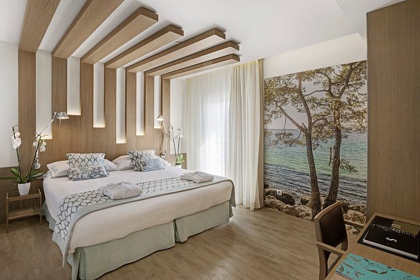 Pure Salt Garonda - Wohnbeispiel Doppelzimmer Premium seitl. Meerblick (Zimmercodierungen DM3 & DM4)