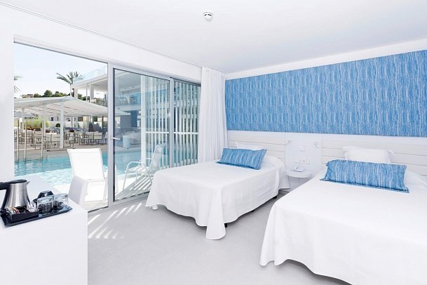 Reverence Mare - Wohnbeispiel Doppelzimmer Swim-Up (Zimmercodierung DBQ)