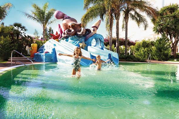 Iberostar Waves Ciudad Blanca