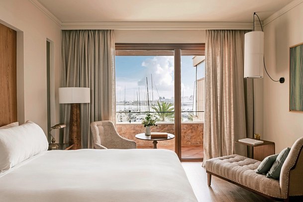 Victoria Gran Meliá - Wonbeispiel Doppelzimmer Premium Meer- und Kathedralenblick (Zimmercodierung DM1)