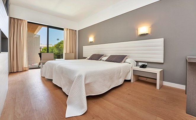 S'Entrador Playa & Spa - Wohnbeispiel Familienzimmer (Zimmercodierung FB1)