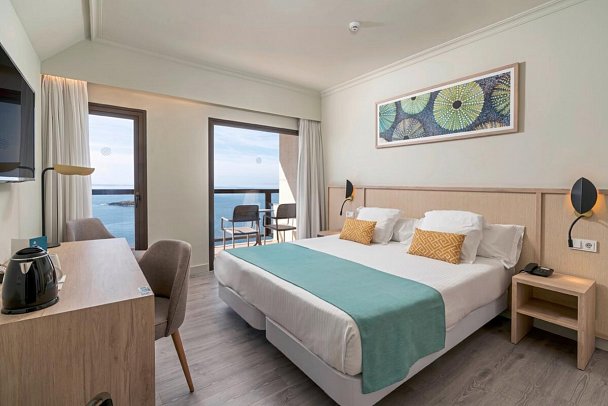 AluaSoul Palma - Wohnbeispiel Doppelzimmer Meerblick (Zimmercodierung D1M)