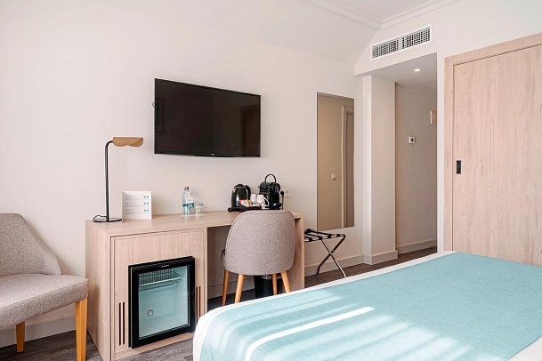 AluaSoul Palma - Wohnbeispiel Doppelzimmer Premium My Favourite Club mit Bali Bett (Zimmercodierung DM1)