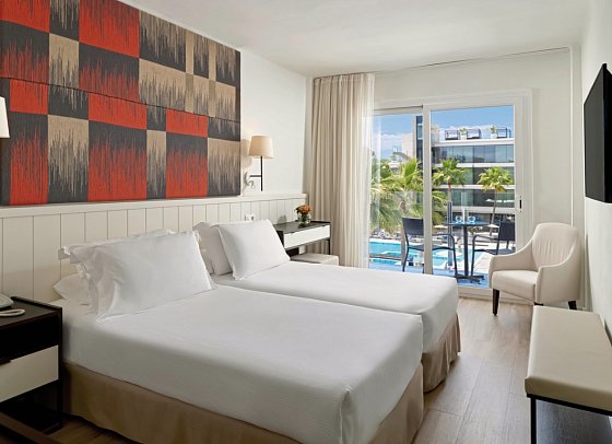 H10 Casa del Mar - Wohnbeispiel Doppelzimmer Poolblick (Zimmercodierungen D1P & D2P)