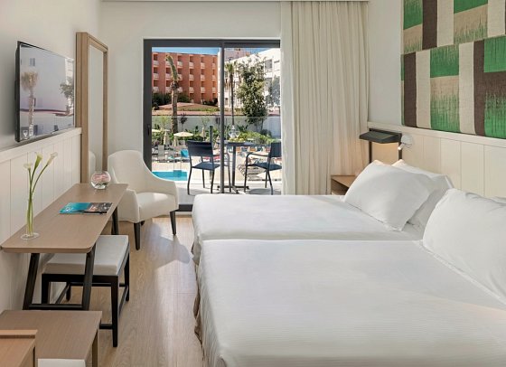 H10 Casa del Mar - Wohnbeispiel Doppelzimmer Poolblick (Zimmercodierungen D1P & D2P)