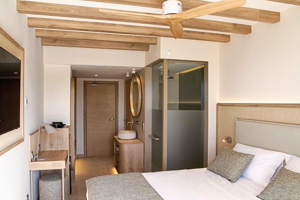 Iberostar Selection Es Trenc - Wohnbeispiel Doppelzimmer seitl. Meerblick (Zimmercodierungen D1N & D2N)