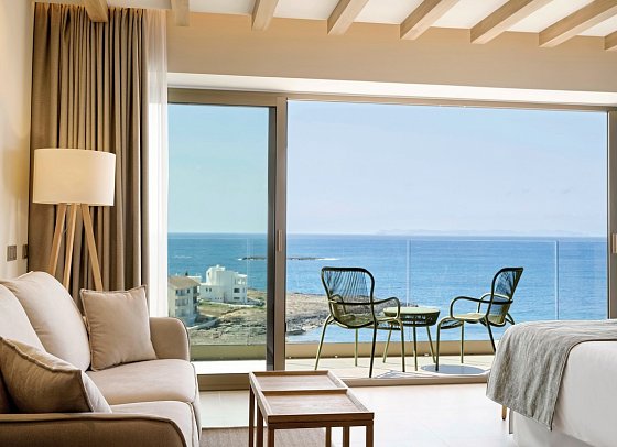 Iberostar Selection Es Trenc - Wohnbeispiel Juniorsuite Meerblick (Zimmercodierungen J1M & J2M)