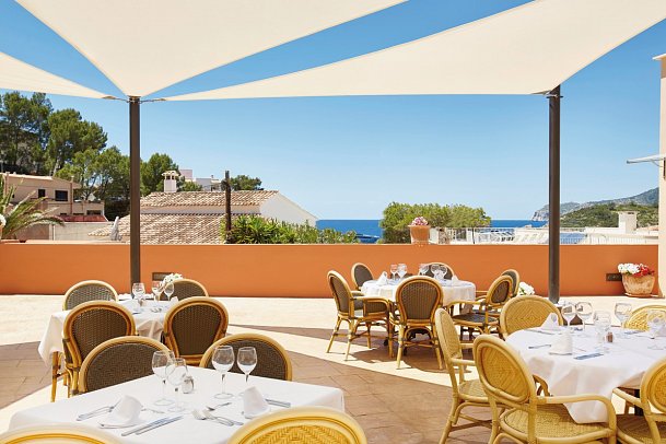 Universal Aparthotel Don Camilo