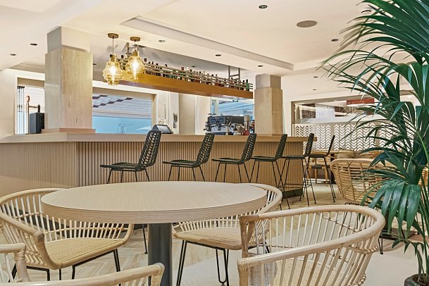 Universal Aparthotel Don Camilo