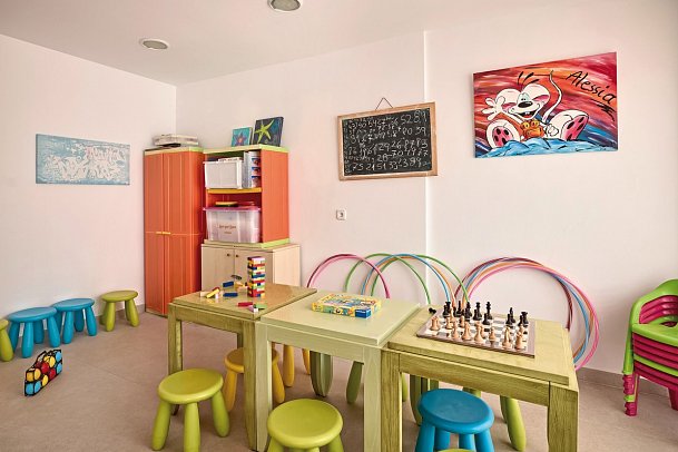 Universal Aparthotel Don Camilo