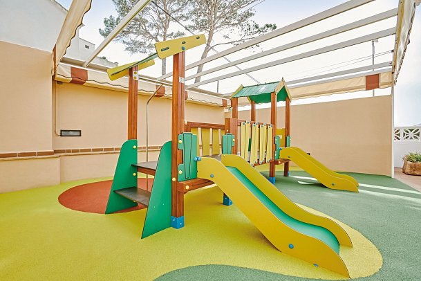 Universal Aparthotel Don Camilo